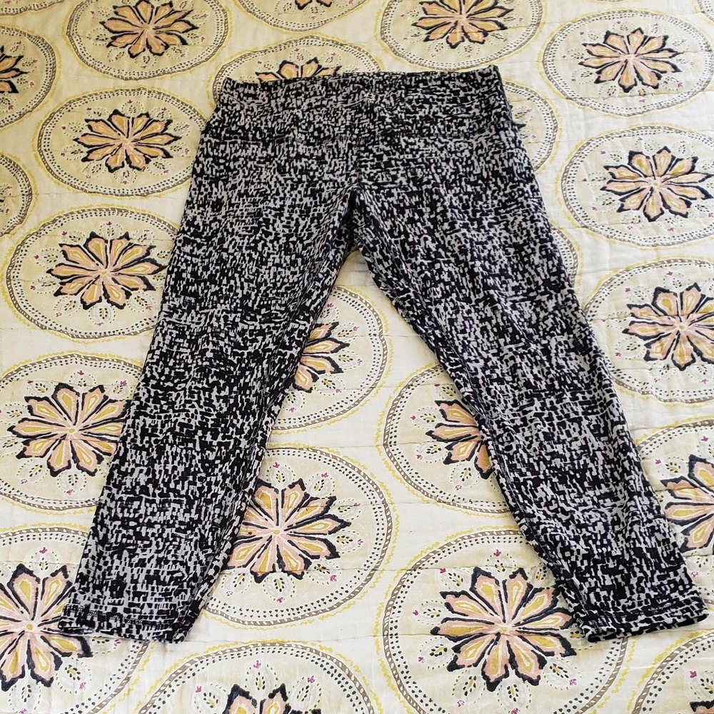 VEUC Lululemon Align leggings